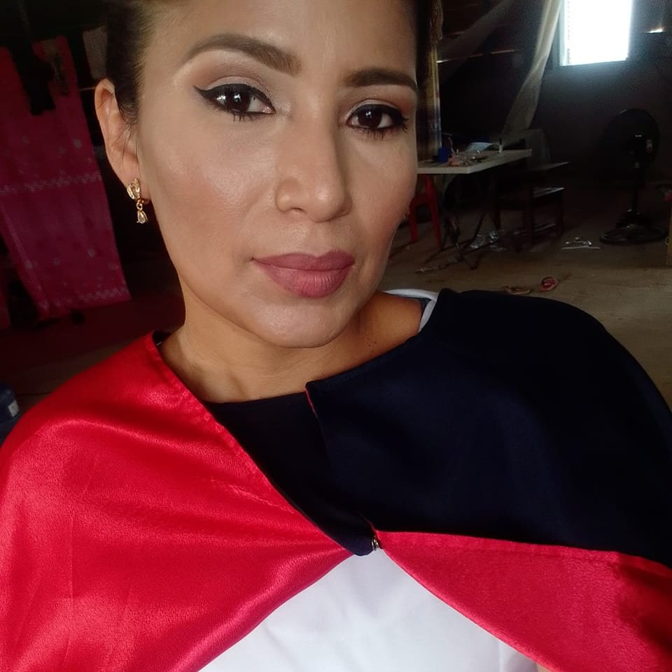 <em>Angelica Bolaños</em>